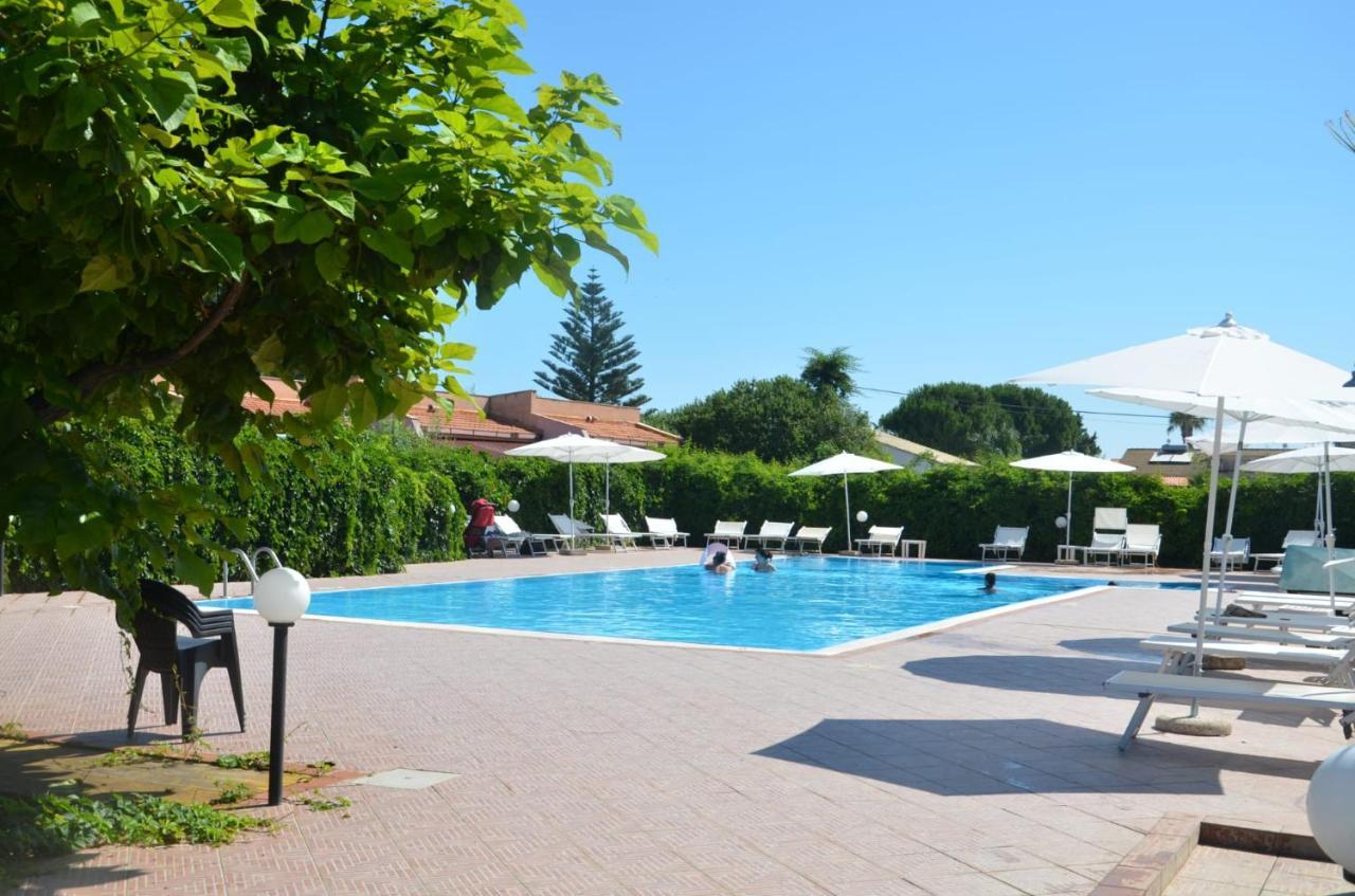 Villa Teti - Sicilia Кампофеличе ди Рокела Екстериор снимка